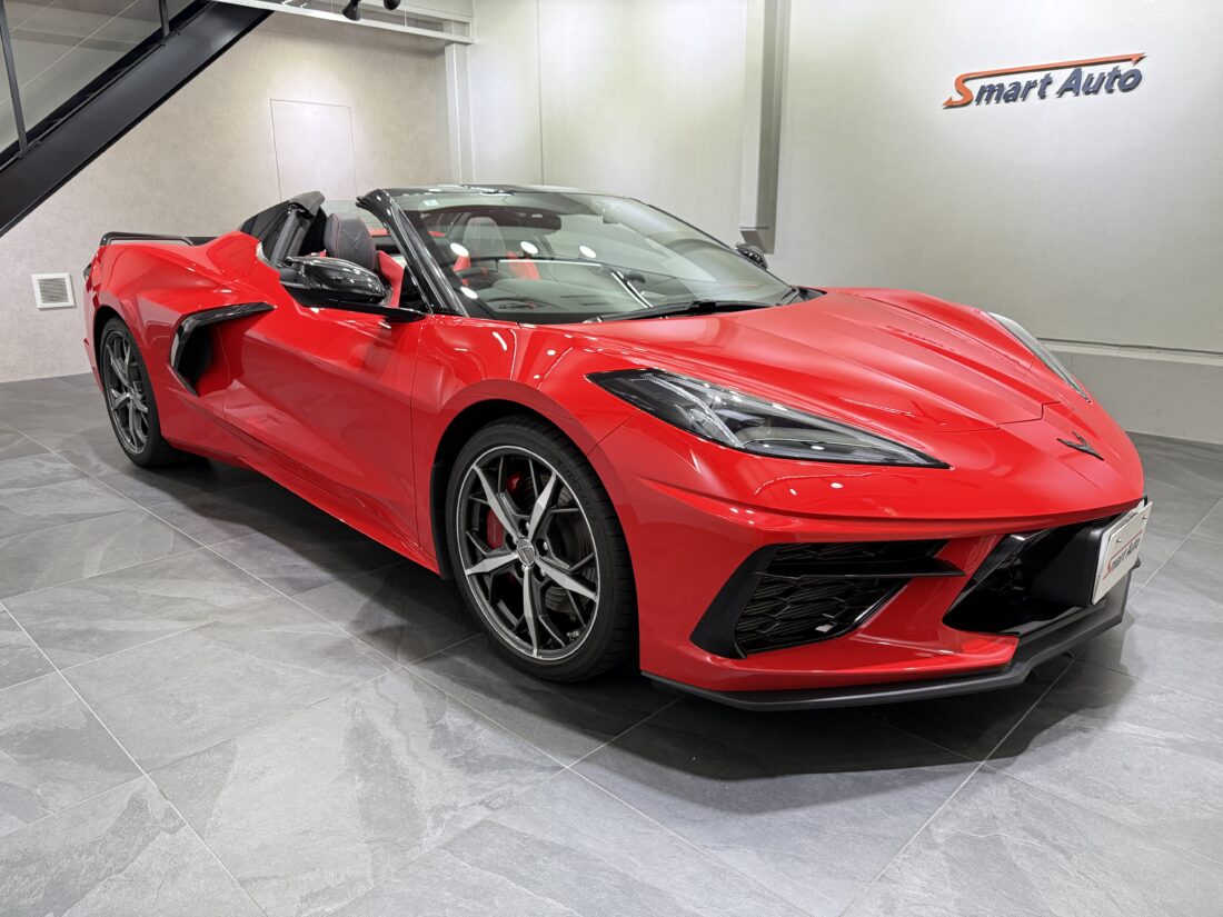 ワンオーナー・走行 8,730km! < 2022年式 C8 コルベット コンバーチブル > が販売車にラインアップされました。