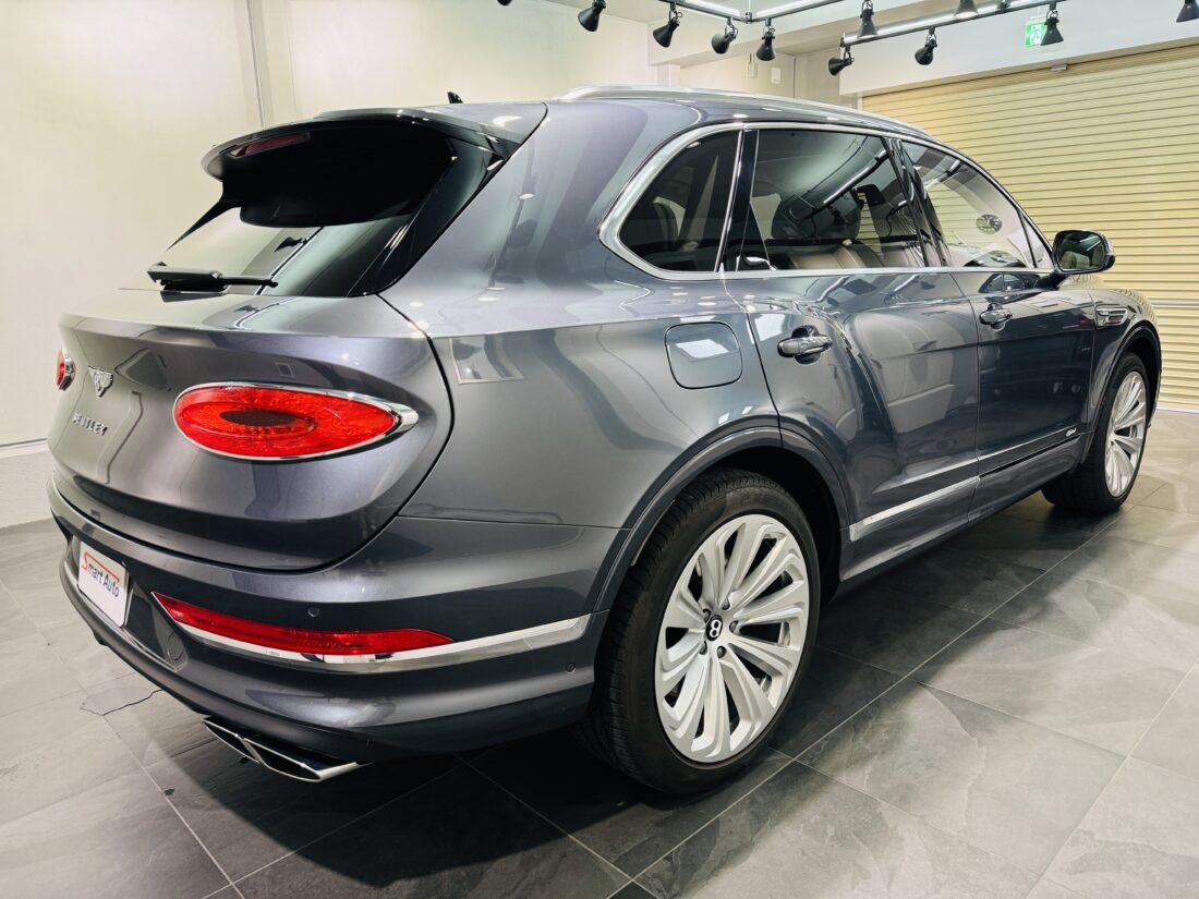 ベントレーベンテイガハイブリッド外装