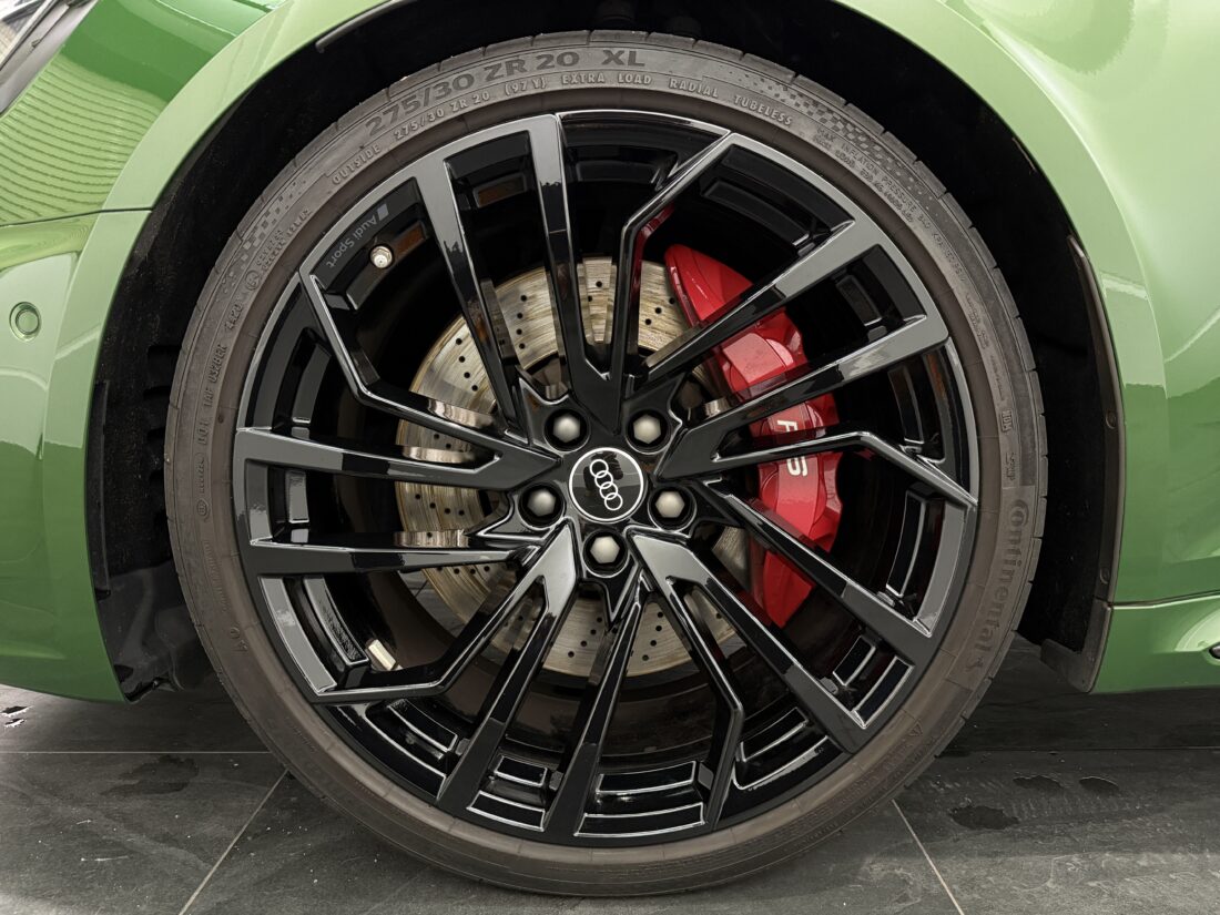 アルミホイール 5セグメントスポークデザイングロスブラック 9J×20