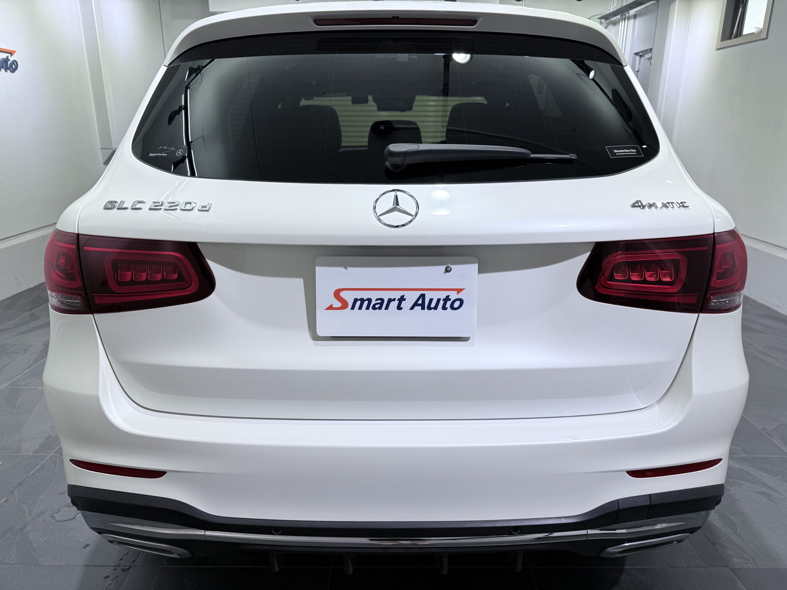 メルセデスベンツ GLC220d 4マチック　AMGライン　リア