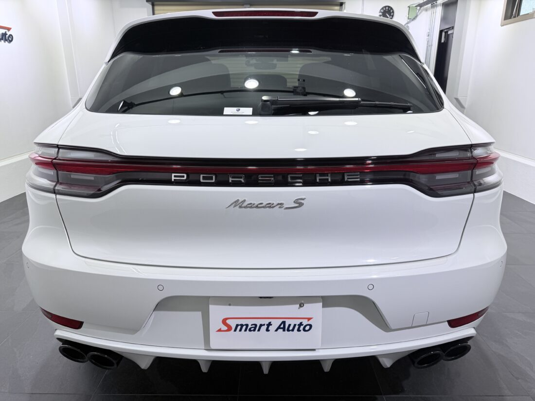 パノラマルーフ付き、スポーツデザインPKG. ＜ 2019年式 ポルシェ マカンS ＞ が販売車にラインアップされました。