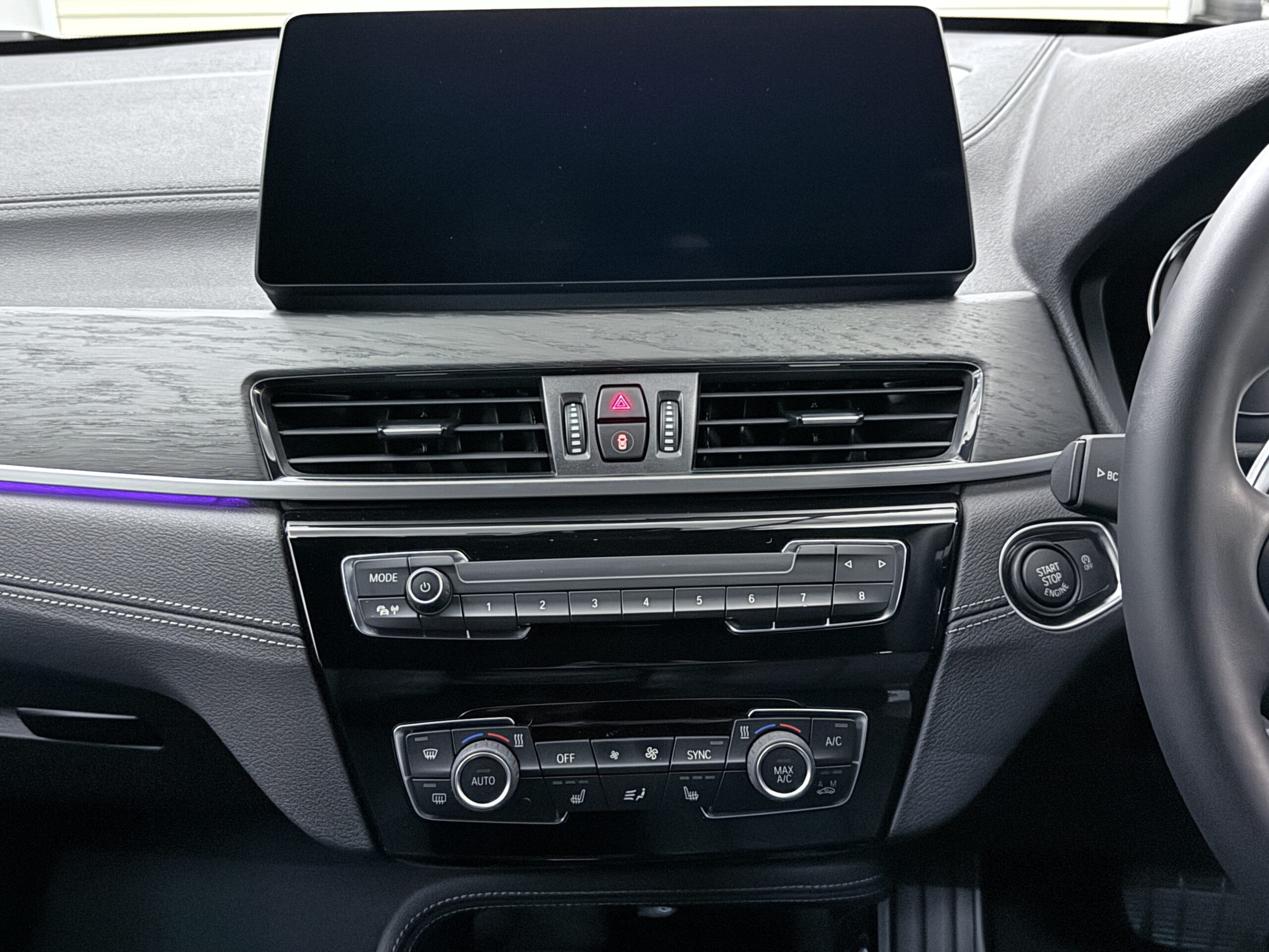 BMW X1　シートヒーター（ハイラインパッケージ）