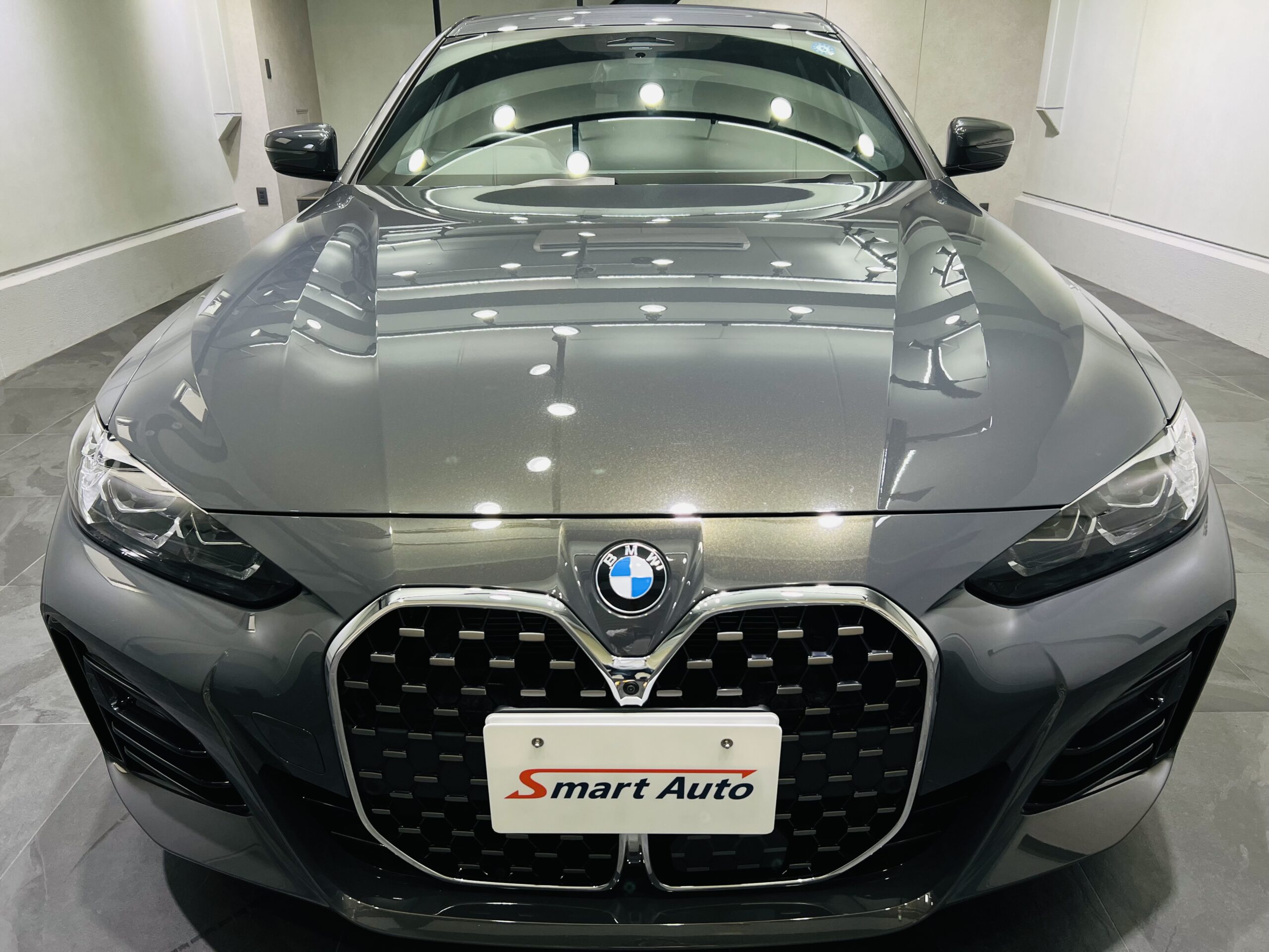 BMW 4シリーズ グランクーペ　ドラバイトグレー